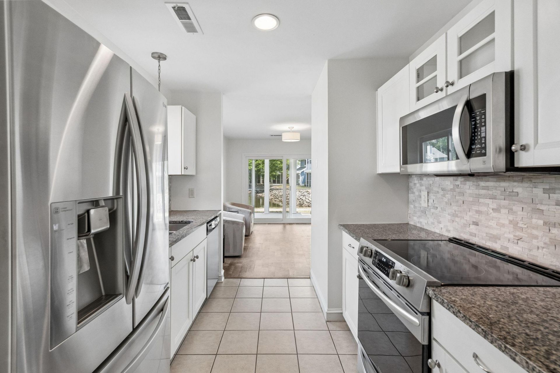 855 Sandlake Drive Photo 9