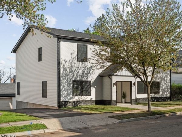432 Jefferson St, Carlstadt, NJ 07072