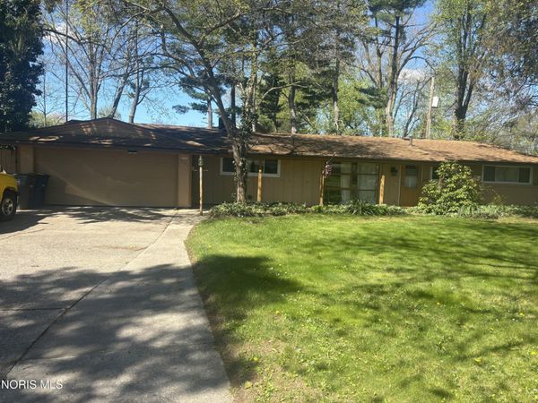 3137 W Lincolnshire Boulevard, Toledo, OH 43606