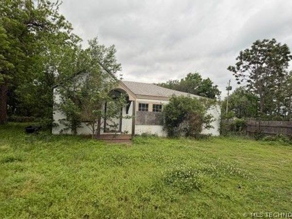 420 S Quebec Avenue , Tulsa, OK 74112