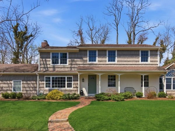 1 Carriage Court, Stony Brook, NY 11790