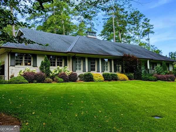 377 Old Club Road S, Macon, GA 31210