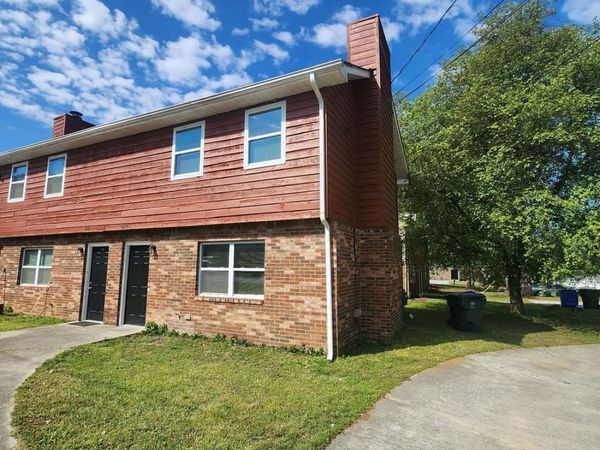 1653 Pinedale Circle NW, Conyers, GA 30012