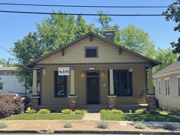 1004 S Highland Park Avenue , Chattanooga, TN 37404
