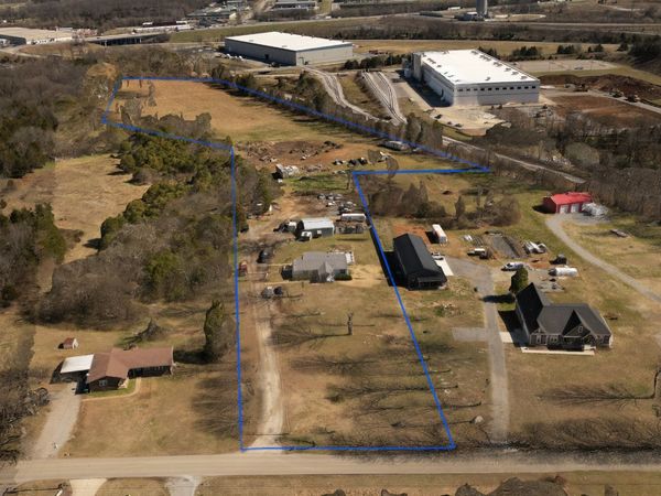 475 Quarry Rd , Mount Juliet, TN 37122