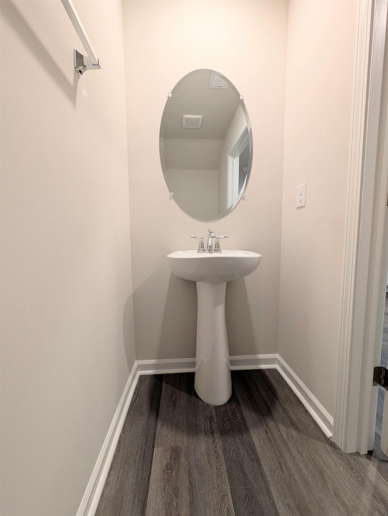 620 Golden Resin Rd  Photo 15