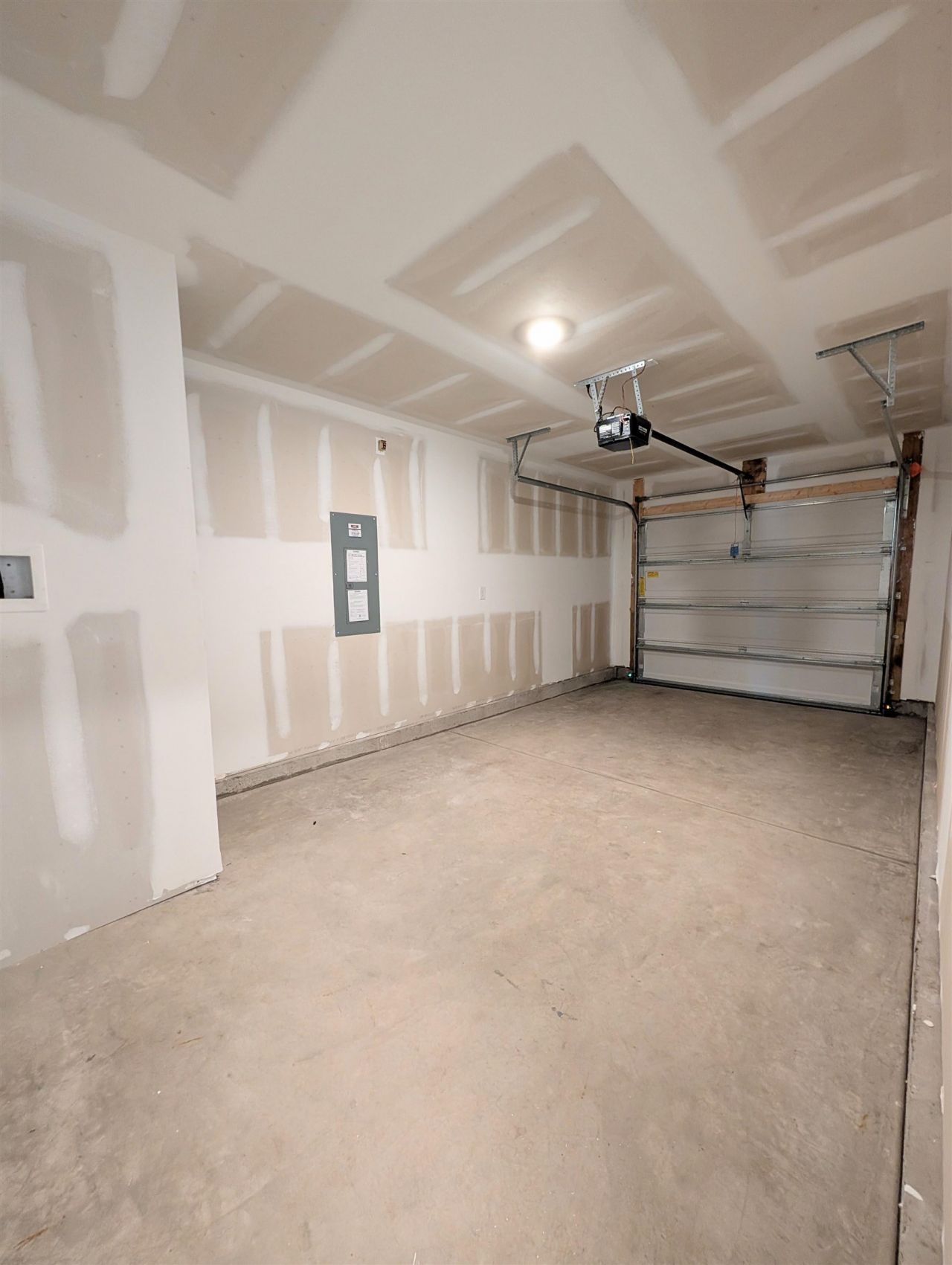 620 Golden Resin Rd  Photo 35