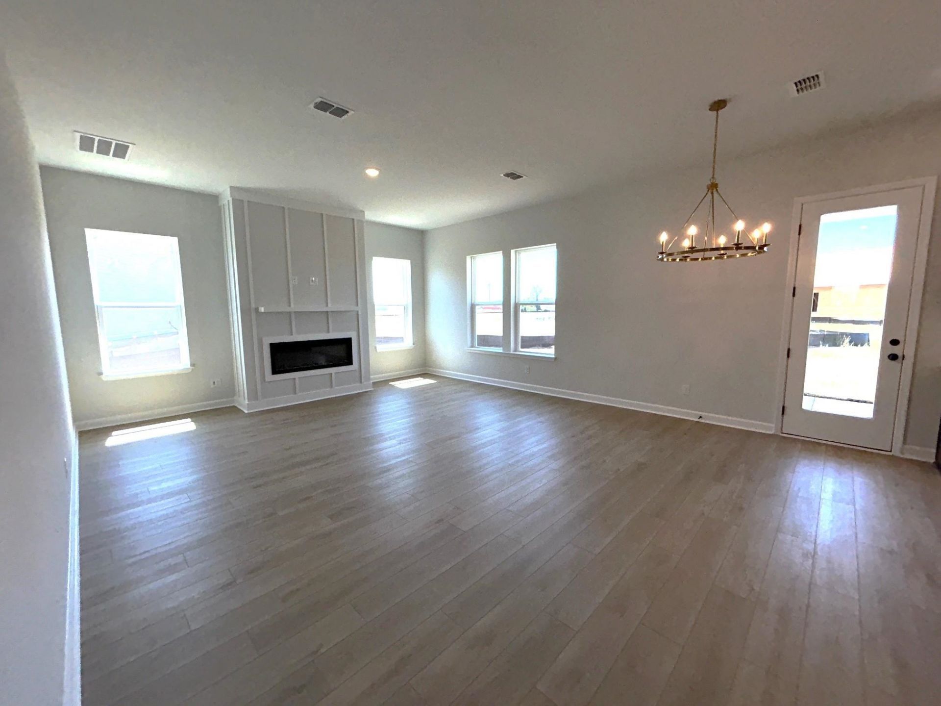 790 Ebb Tide Rd. Photo 8
