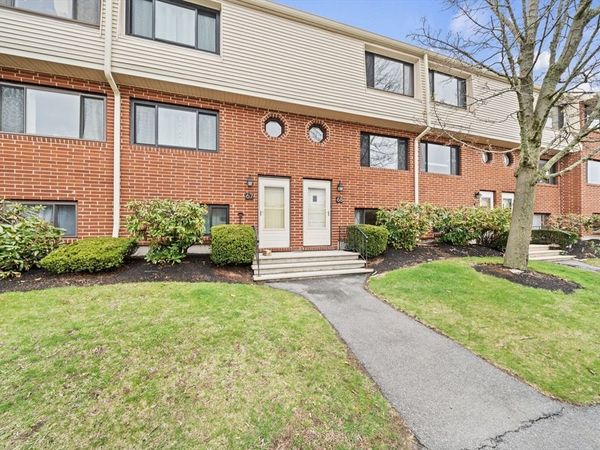 68 Sterling Ln, Unit 68, Haverhill, MA 01835