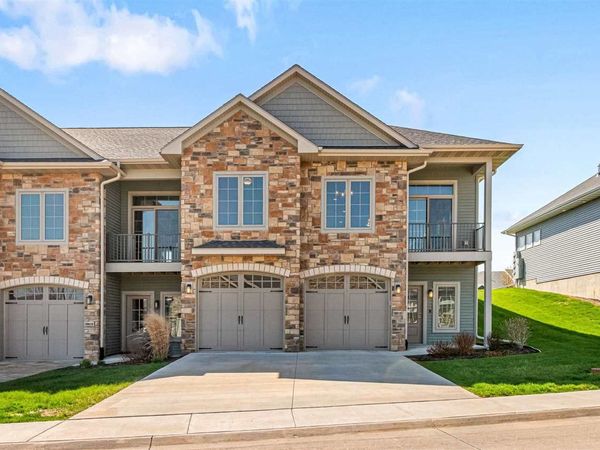 2887 Blue Sage Dr #C, Coralville, IA 52241