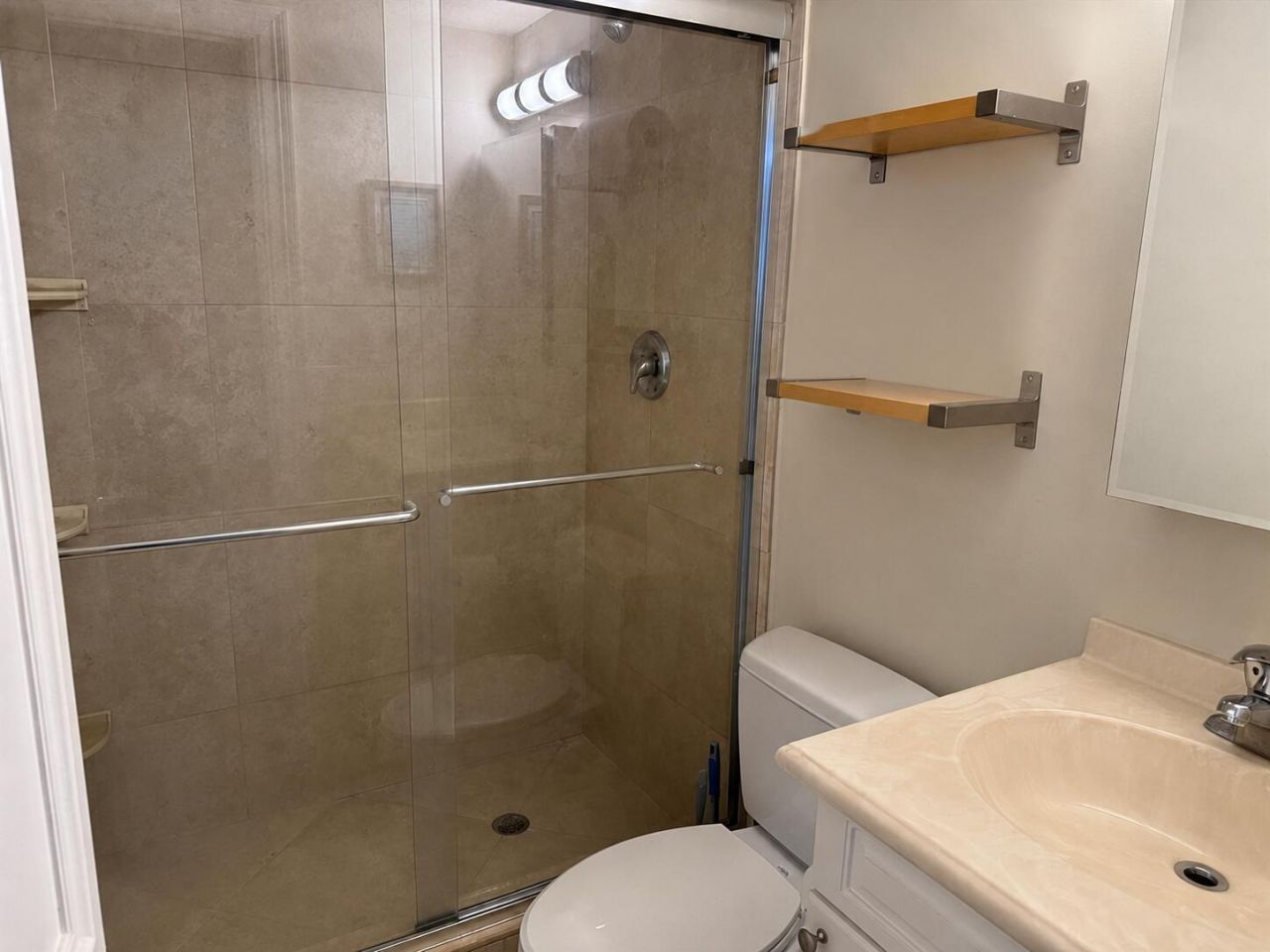 1221 SE 3rd Street, Unit 4, Deerfield Beach, FL 33441 Photo