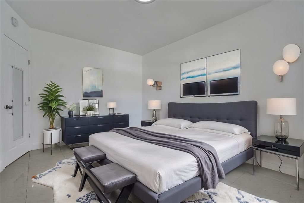 775 81st Street, Miami Beach, FL 33141 Photo
