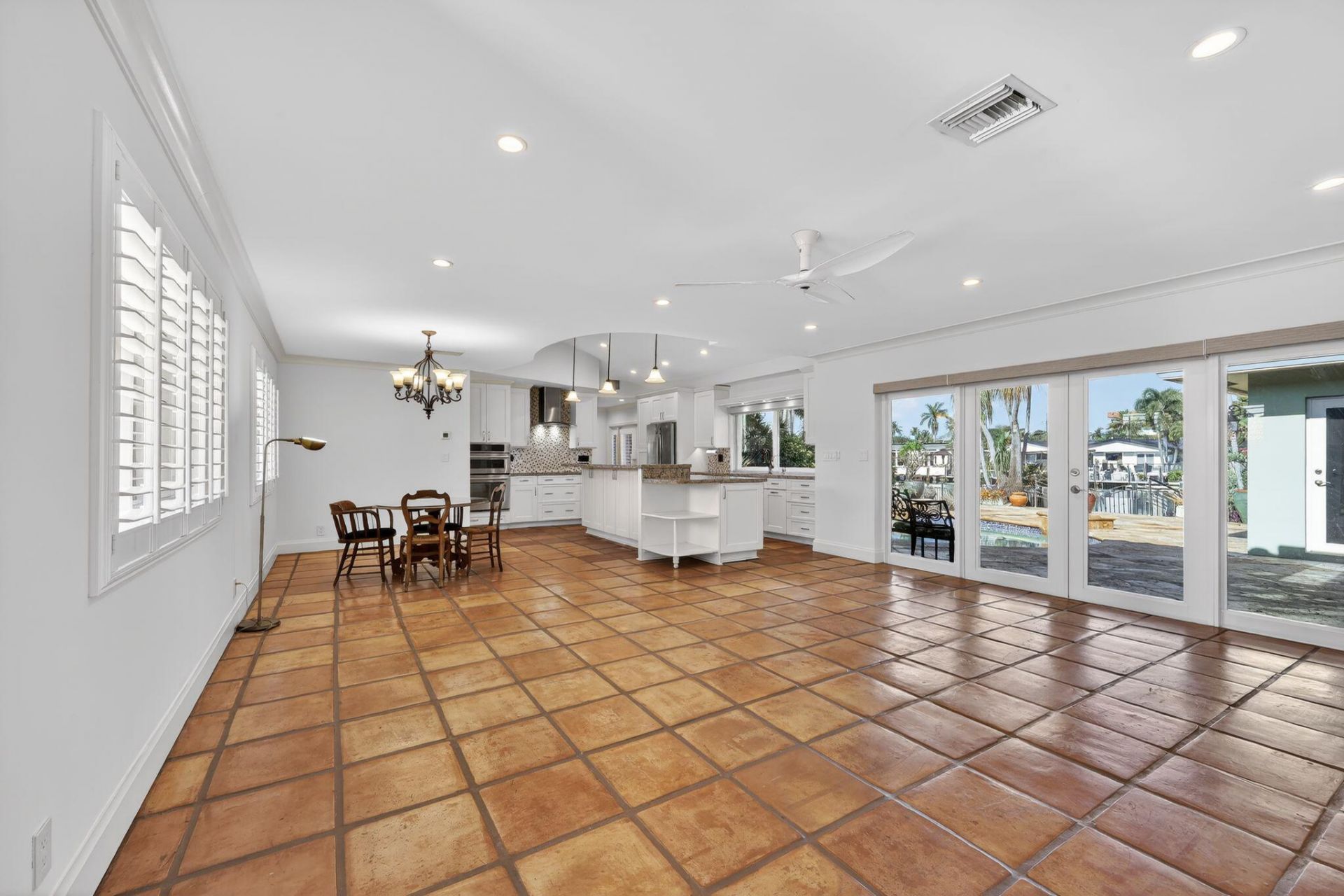 5231 NE 28th Avenue, Fort Lauderdale, FL 33308 Photo