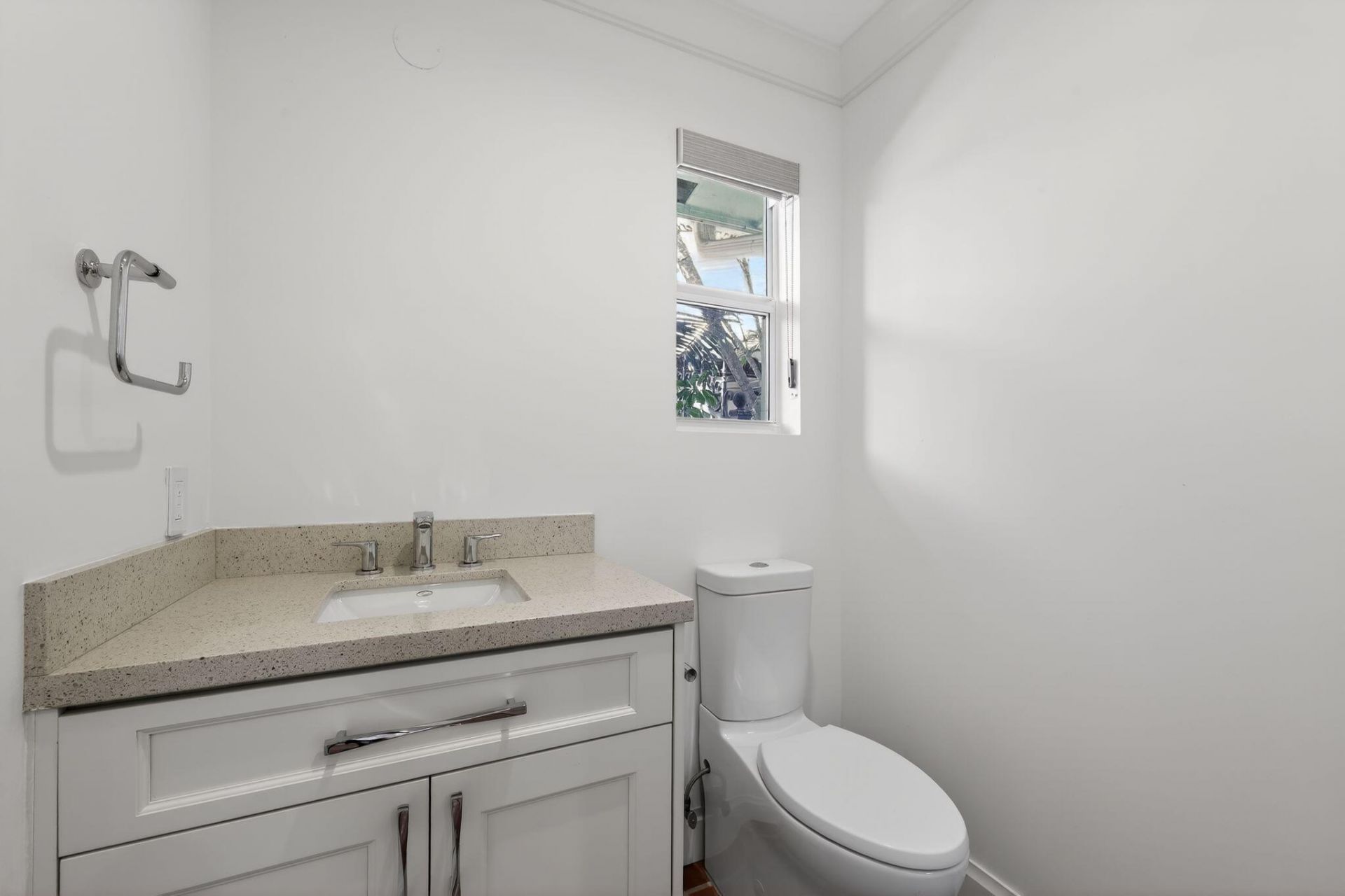 5231 NE 28th Avenue, Fort Lauderdale, FL 33308 Photo