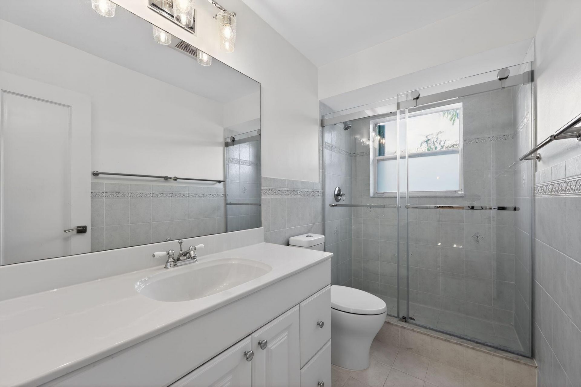 5231 NE 28th Avenue, Fort Lauderdale, FL 33308 Photo