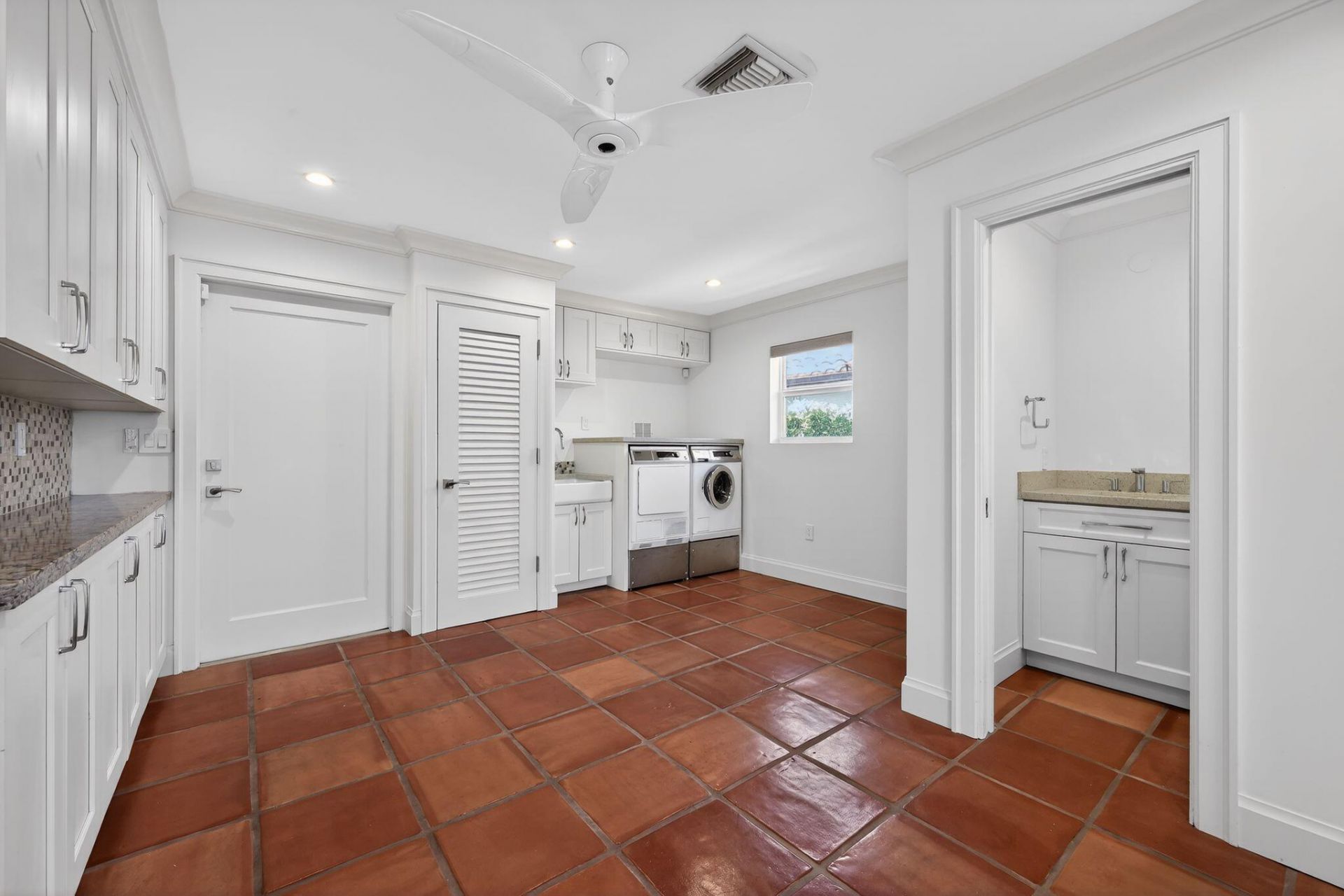 5231 NE 28th Avenue, Fort Lauderdale, FL 33308 Photo