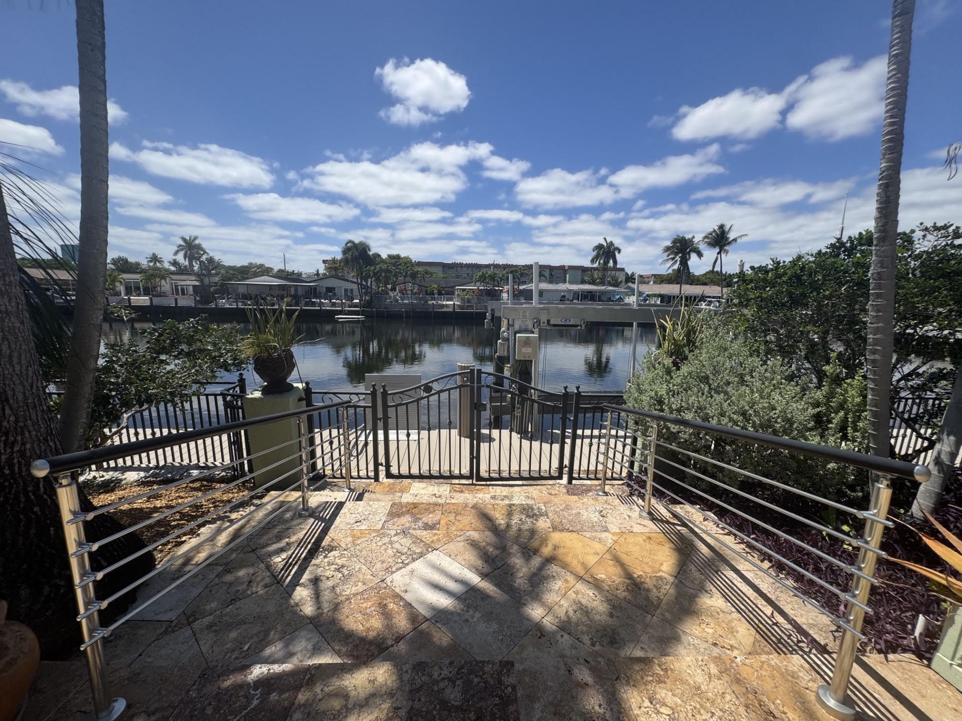 5231 NE 28th Avenue, Fort Lauderdale, FL 33308 Photo