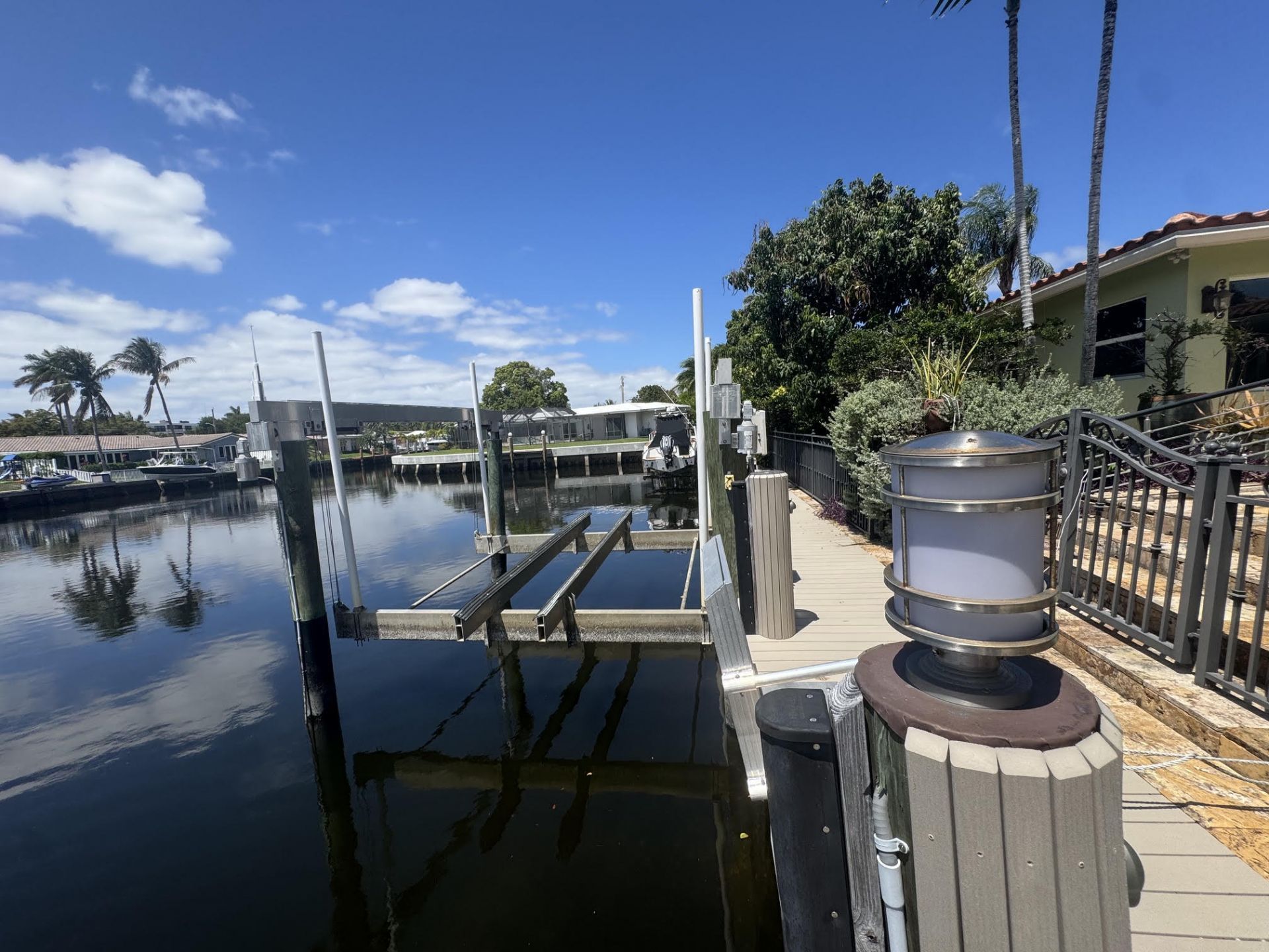 5231 NE 28th Avenue, Fort Lauderdale, FL 33308 Photo
