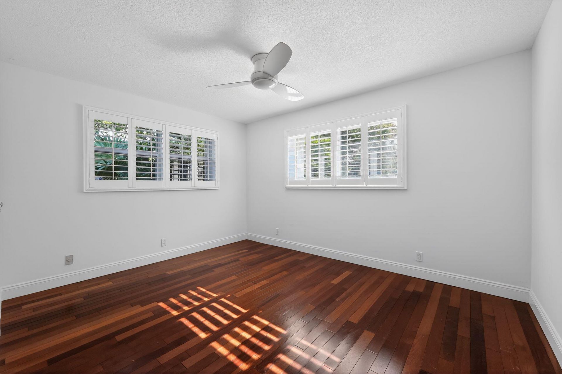 5231 NE 28th Avenue, Fort Lauderdale, FL 33308 Photo