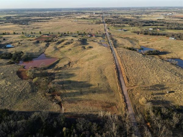 S 3340 Road, Wellston, OK 74881