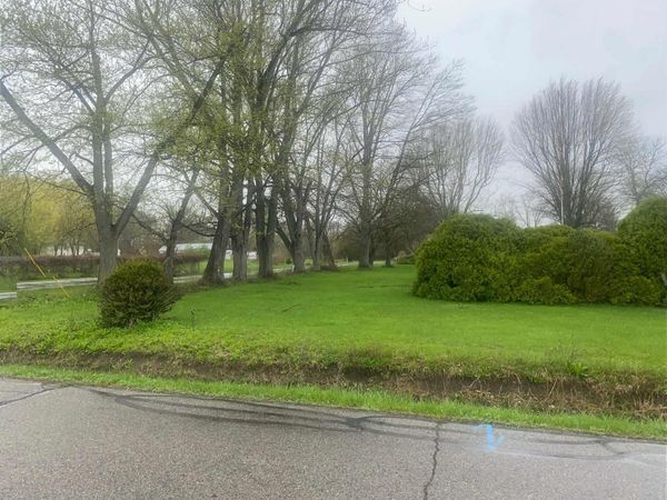 7518 Superior Avenue, Newport, MI 48166