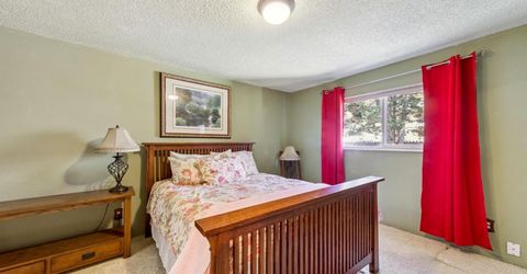 2205 Cornelian Drive, South Lake Tahoe, CA 96150 Photo