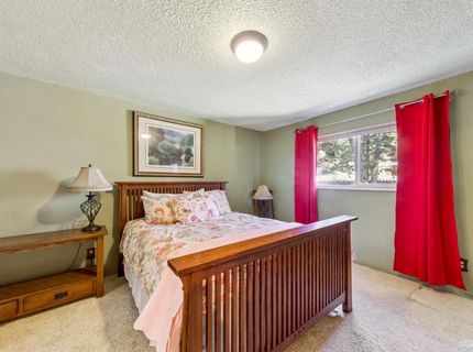 2205 Cornelian Drive, South Lake Tahoe, CA 96150 Photo