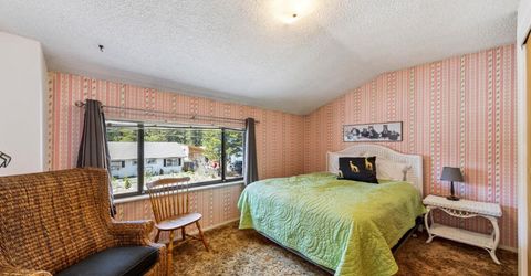 2205 Cornelian Drive, South Lake Tahoe, CA 96150 Photo