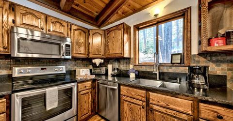 1458 Apache Avenue, South Lake Tahoe, CA 96150 Photo