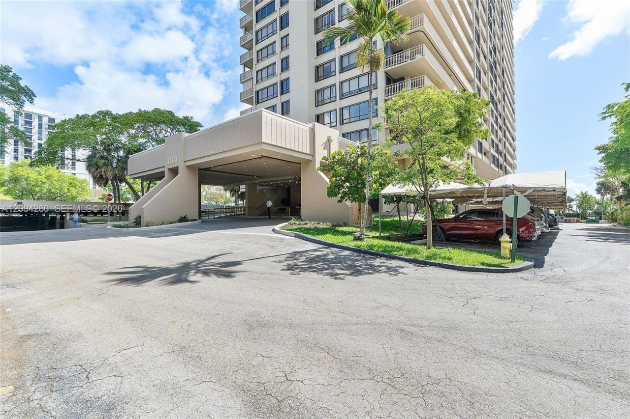 11113 Biscayne Blvd , Unit 2051, Miami, FL 33181 Photo