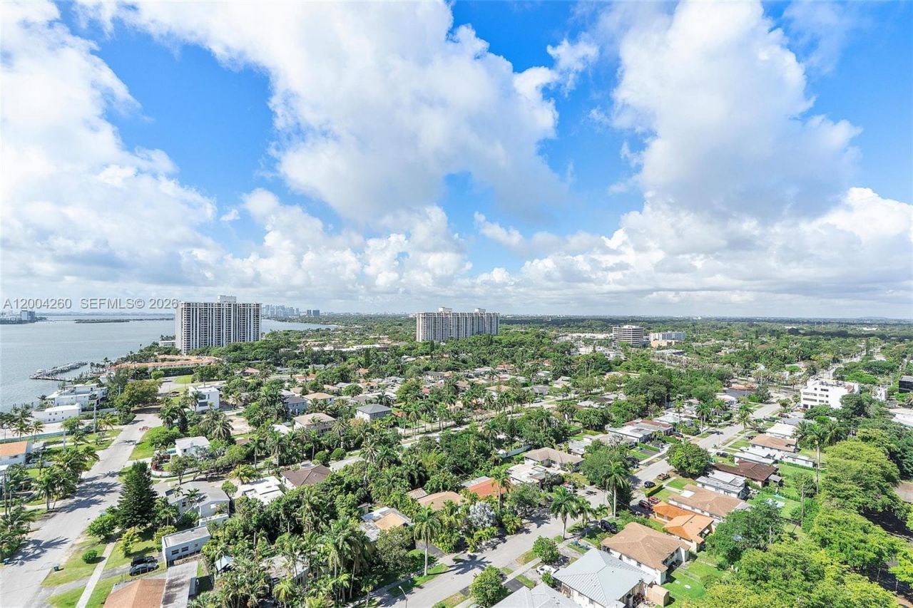11113 Biscayne Blvd , Unit 2051, Miami, FL 33181 Photo