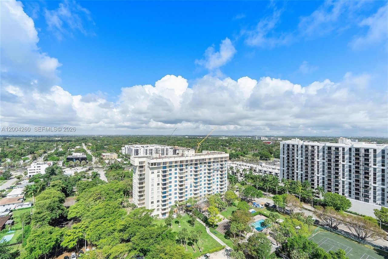 11113 Biscayne Blvd , Unit 2051, Miami, FL 33181 Photo