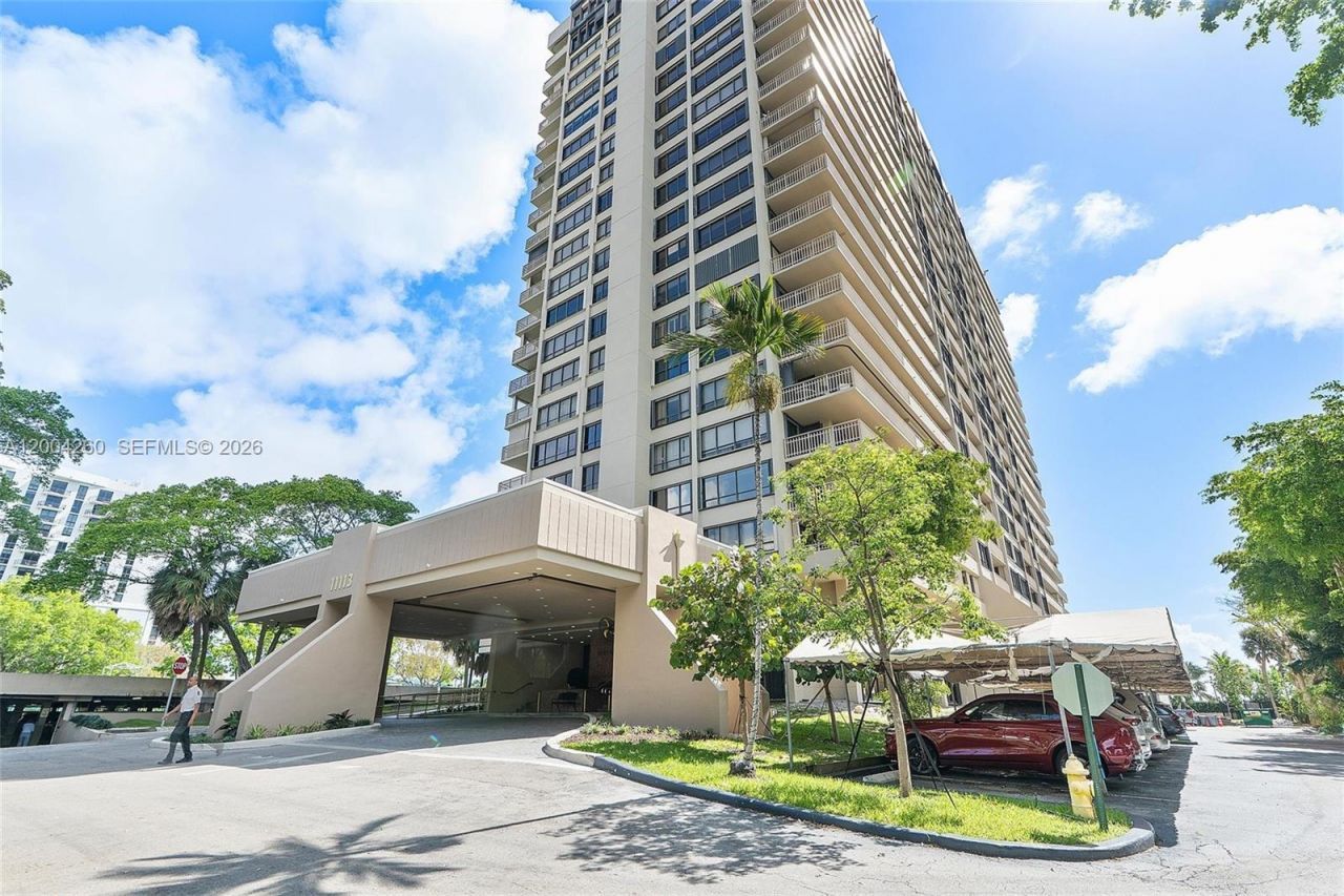 11113 Biscayne Blvd , Unit 2051, Miami, FL 33181 Photo