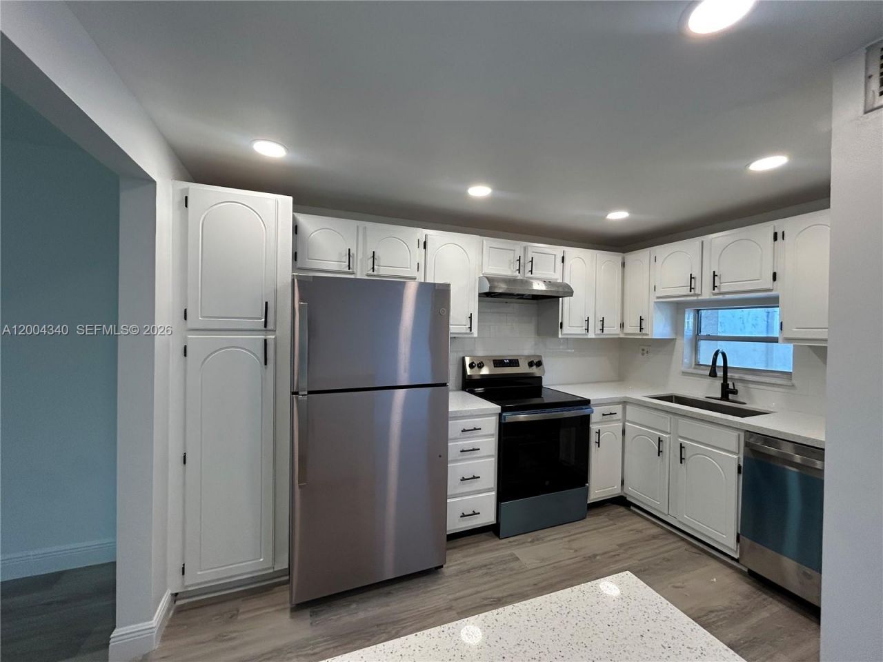 8962 S Hollybrook Blvd , Unit 202, Pembroke Pines, FL 33025 Photo