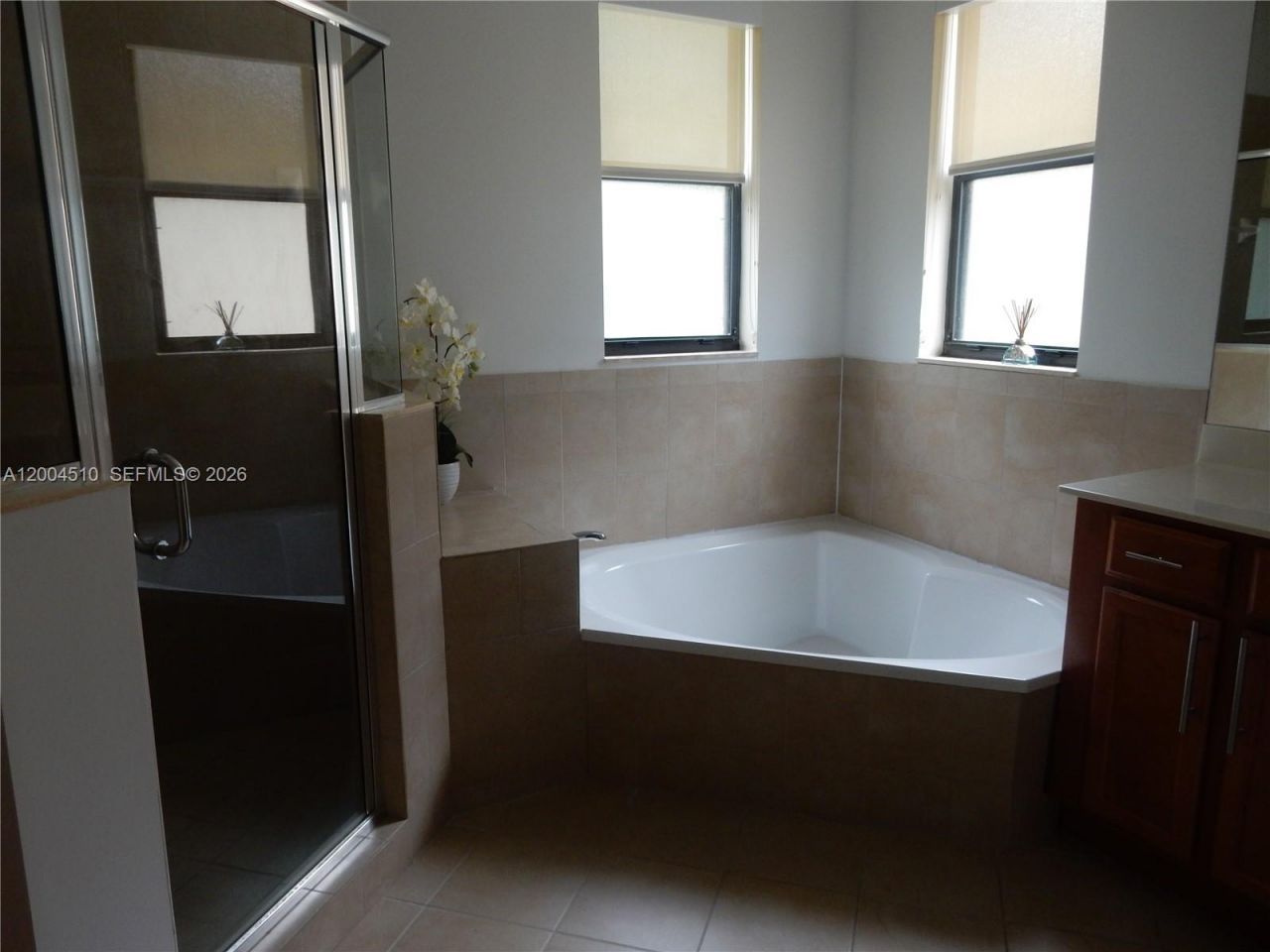 11455 NW 88th Ln , Doral, FL 33178 Photo