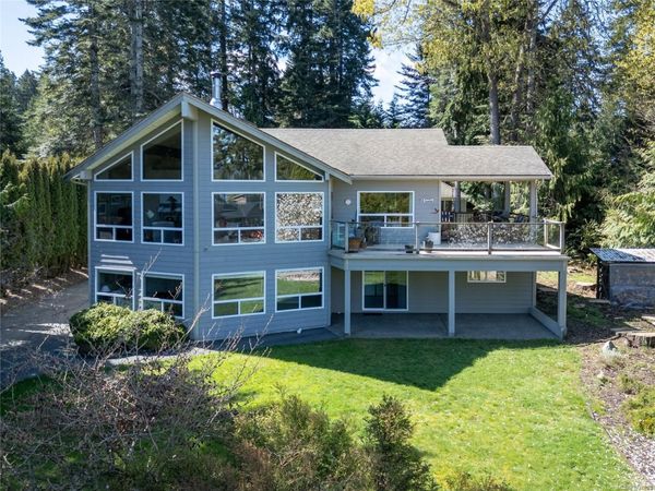 4594 Maple Guard Dr, Bowser, BC V0R 1G0
