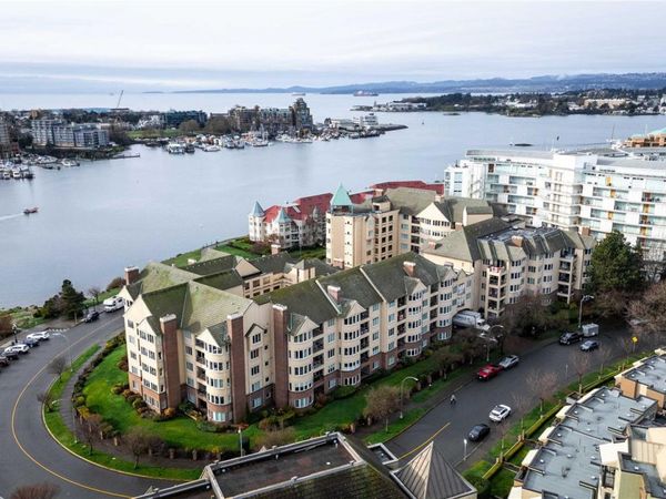50 Songhees Rd , Unit 618, Victoria, BC V9A 7J4