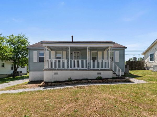 216 Foy Ave, Florence, AL 35630