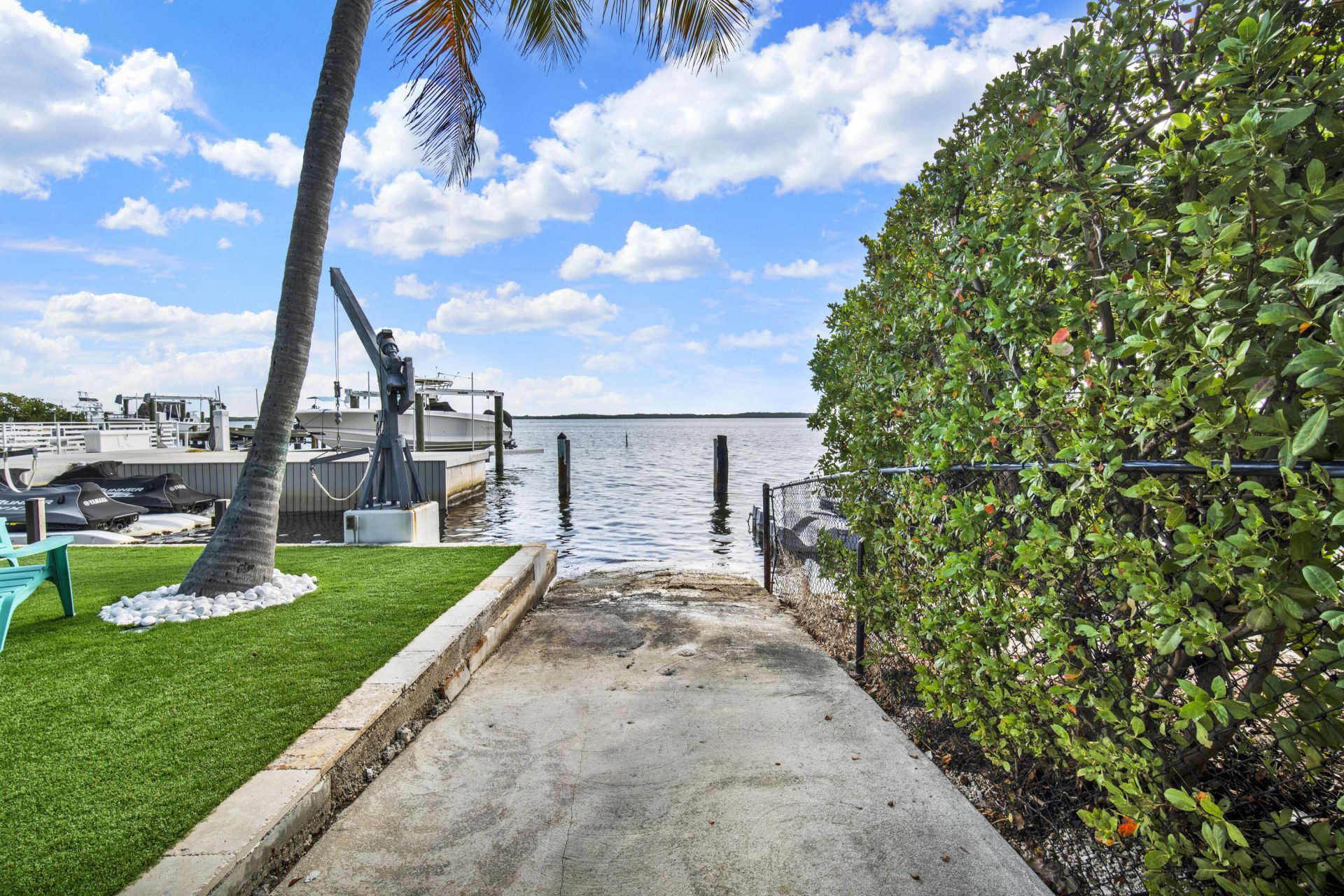 69 Shoreland Drive, Key Largo, FL 33037 Photo