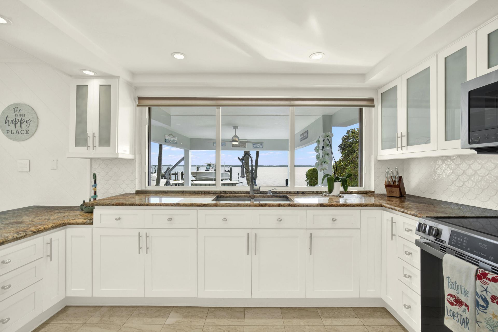 69 Shoreland Drive, Key Largo, FL 33037 Photo