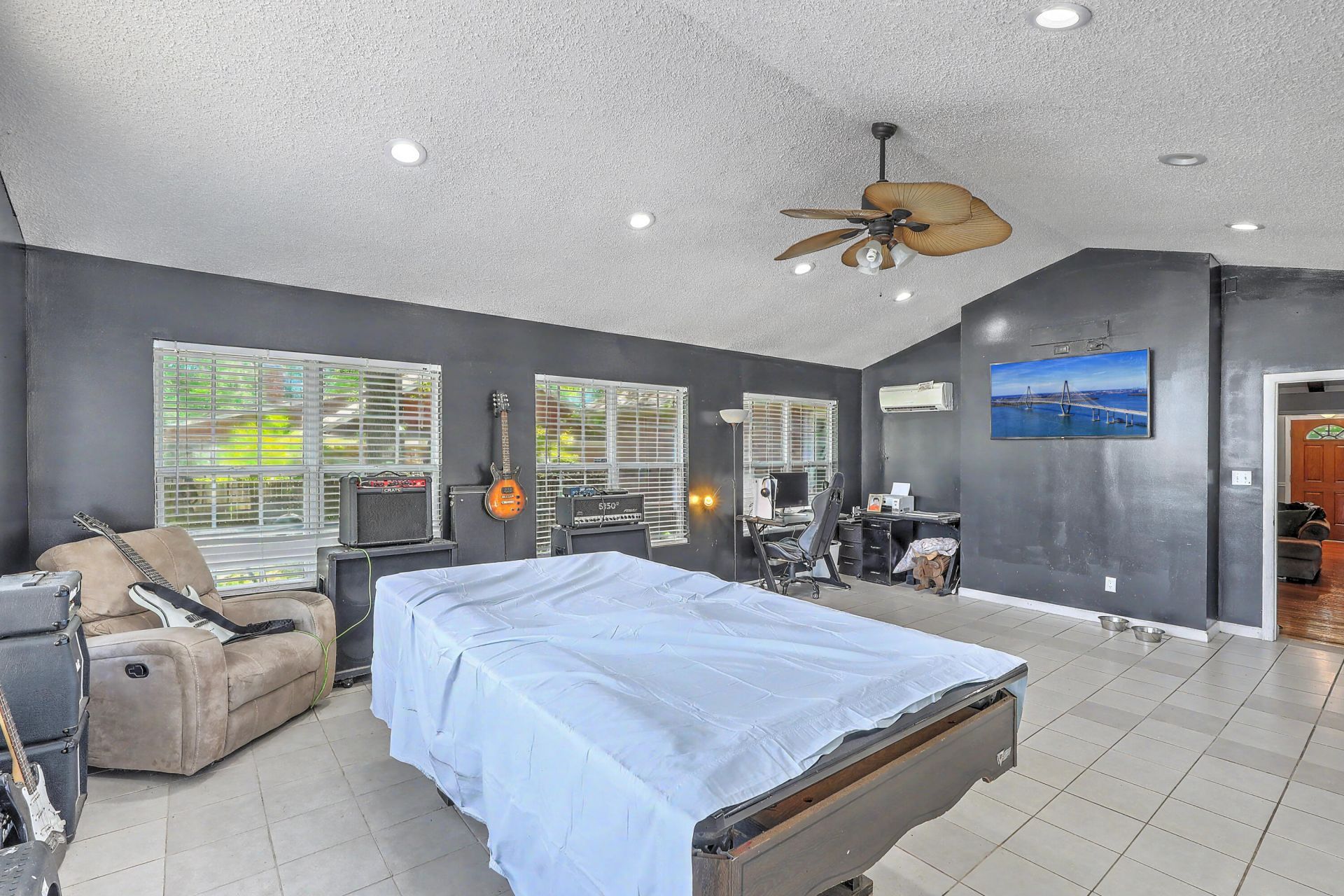 413 Summercourt Drive Photo 15