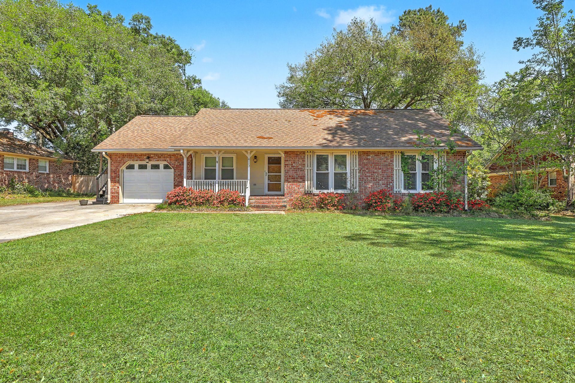 413 Summercourt Drive Photo 24