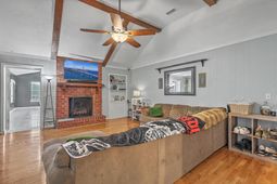 413 Summercourt Drive photo 4