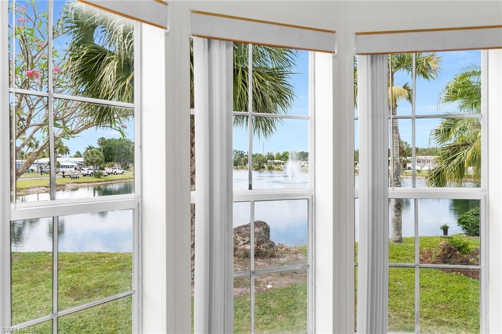 33 Monaco Ter, Naples, FL 34112 Photo
