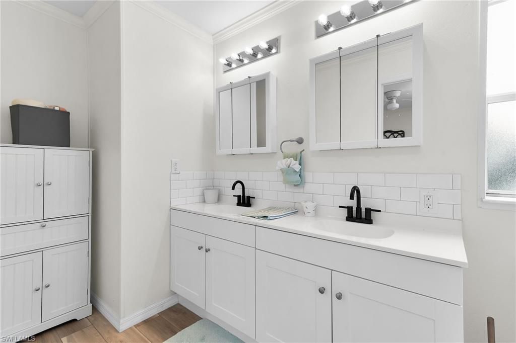 33 Monaco Ter, Naples, FL 34112 Photo