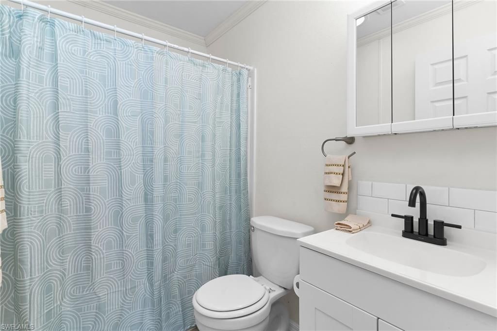 33 Monaco Ter, Naples, FL 34112 Photo