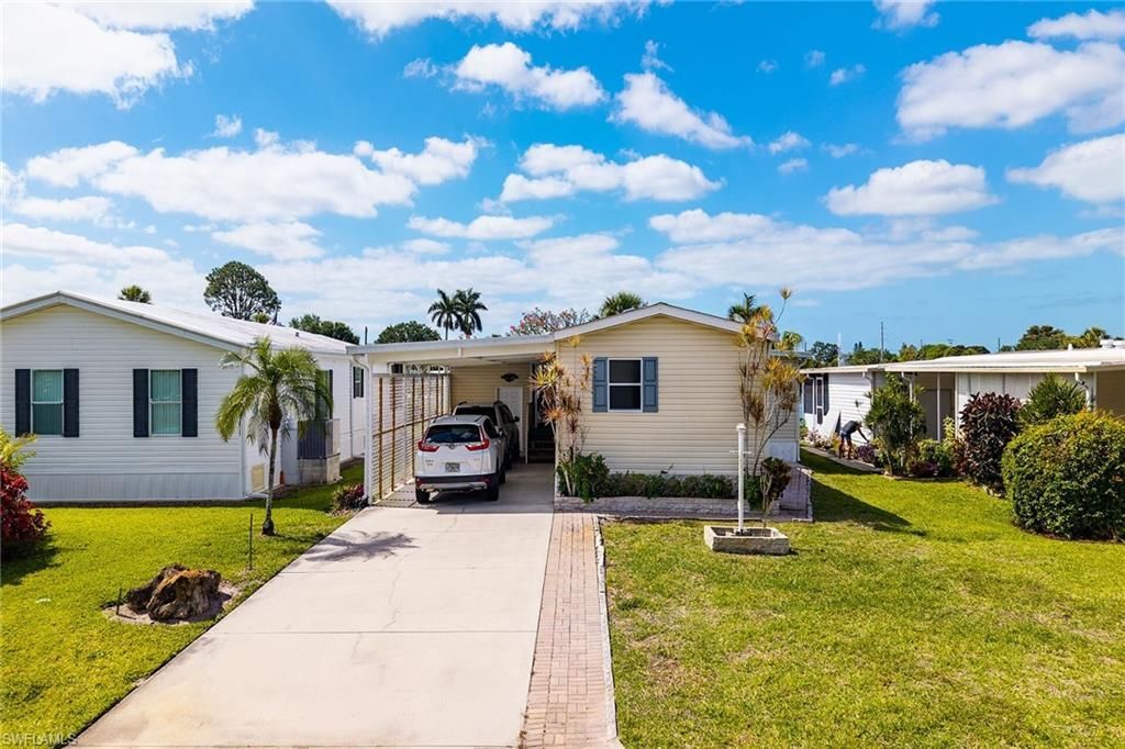 33 Monaco Ter, Naples, FL 34112 Photo