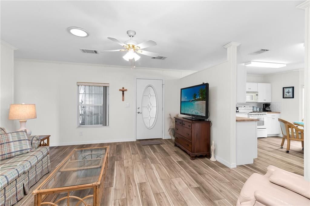 33 Monaco Ter, Naples, FL 34112 Photo