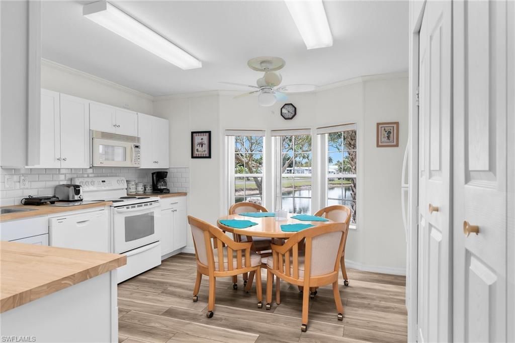 33 Monaco Ter, Naples, FL 34112 Photo