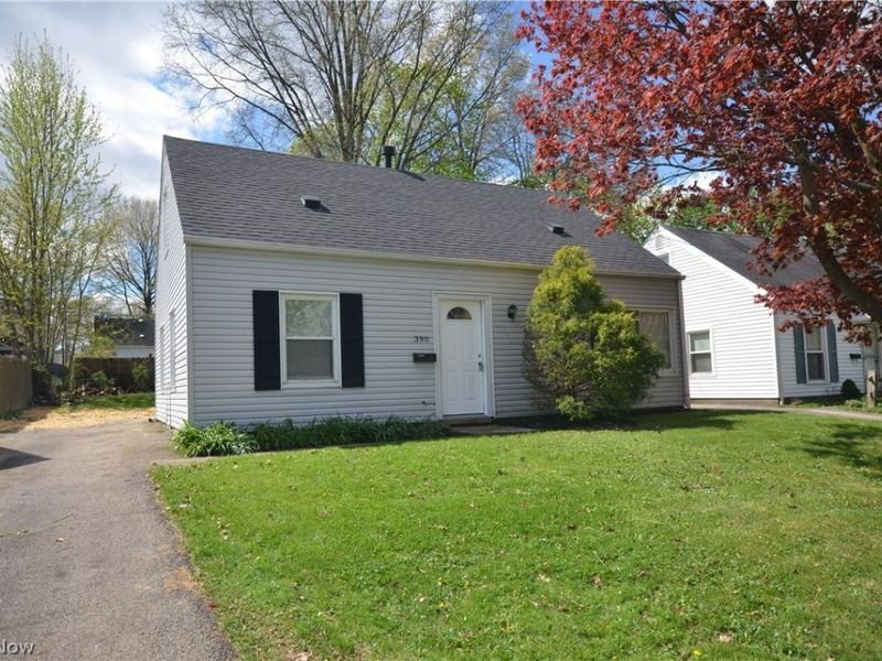 390 Morrison Avenue, Cuyahoga Falls, OH 44221 Photo 1